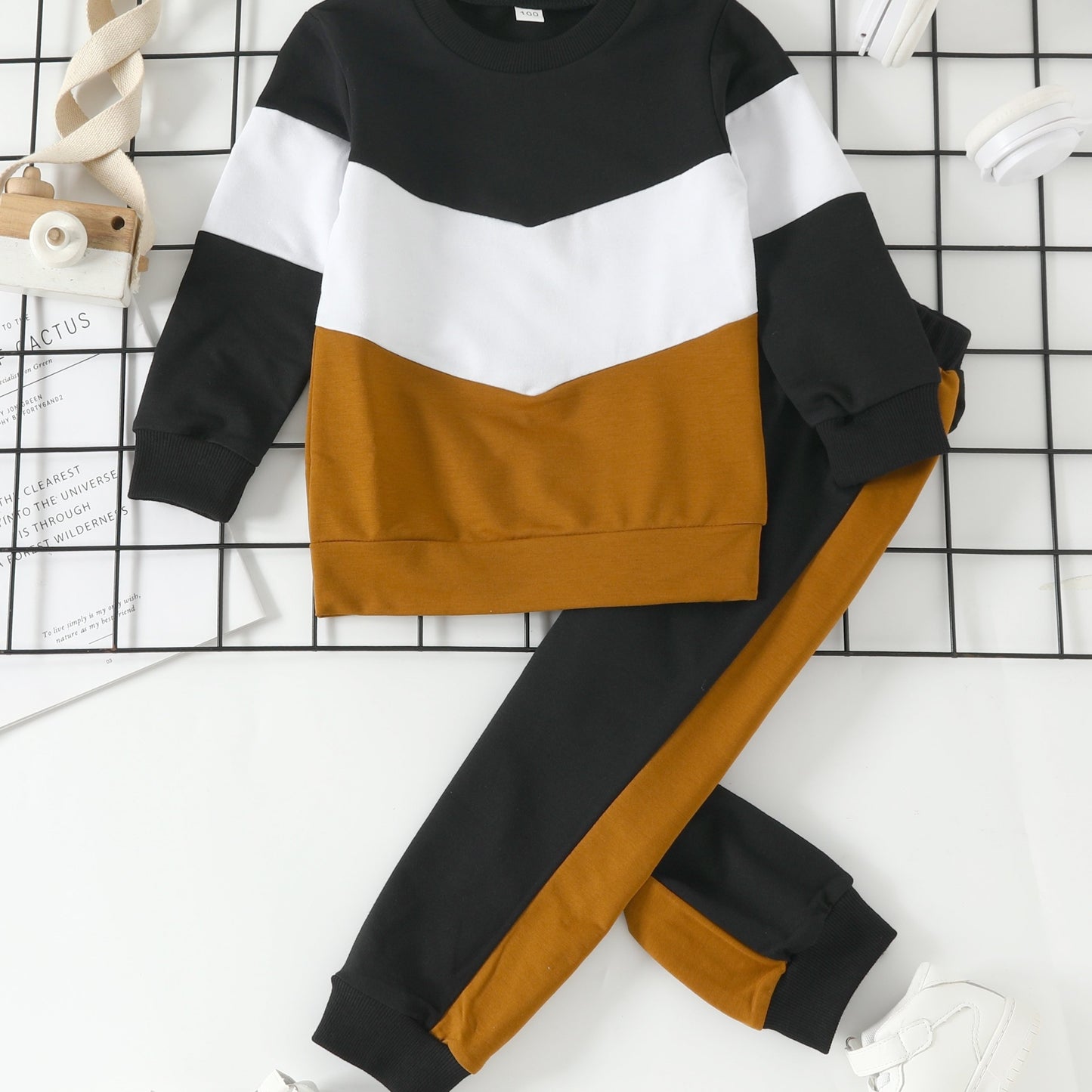 2pcs Baby Boys Splicing Pullover Round Neck Long Sleeve Sweatshirt & Pant Set Kids Clothes